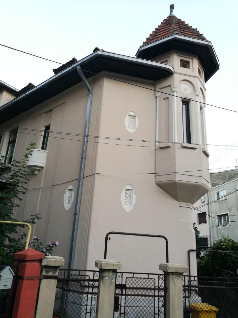 Metropole Apartments Invilla Old City Букурещ Екстериор снимка